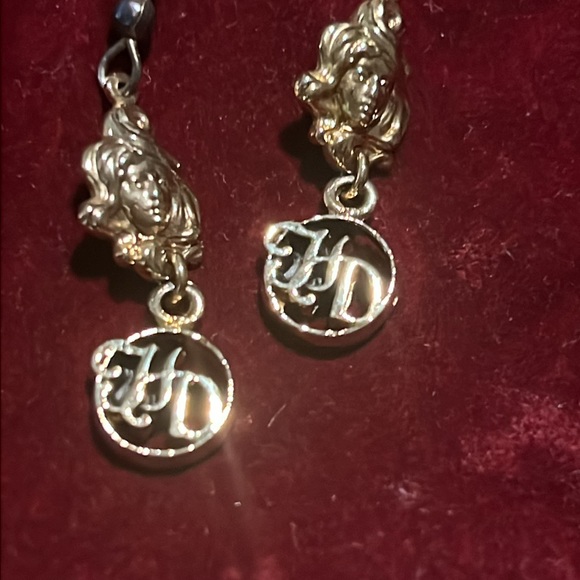 Harley Davidson gold color earrings - Picture 2 of 3